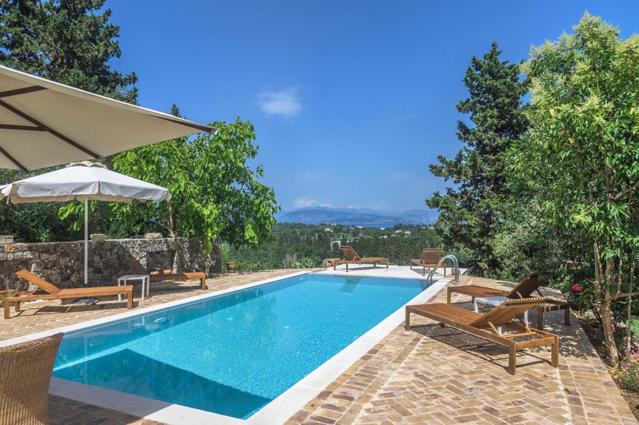 Villa Fioraki Pouládes Exterior foto